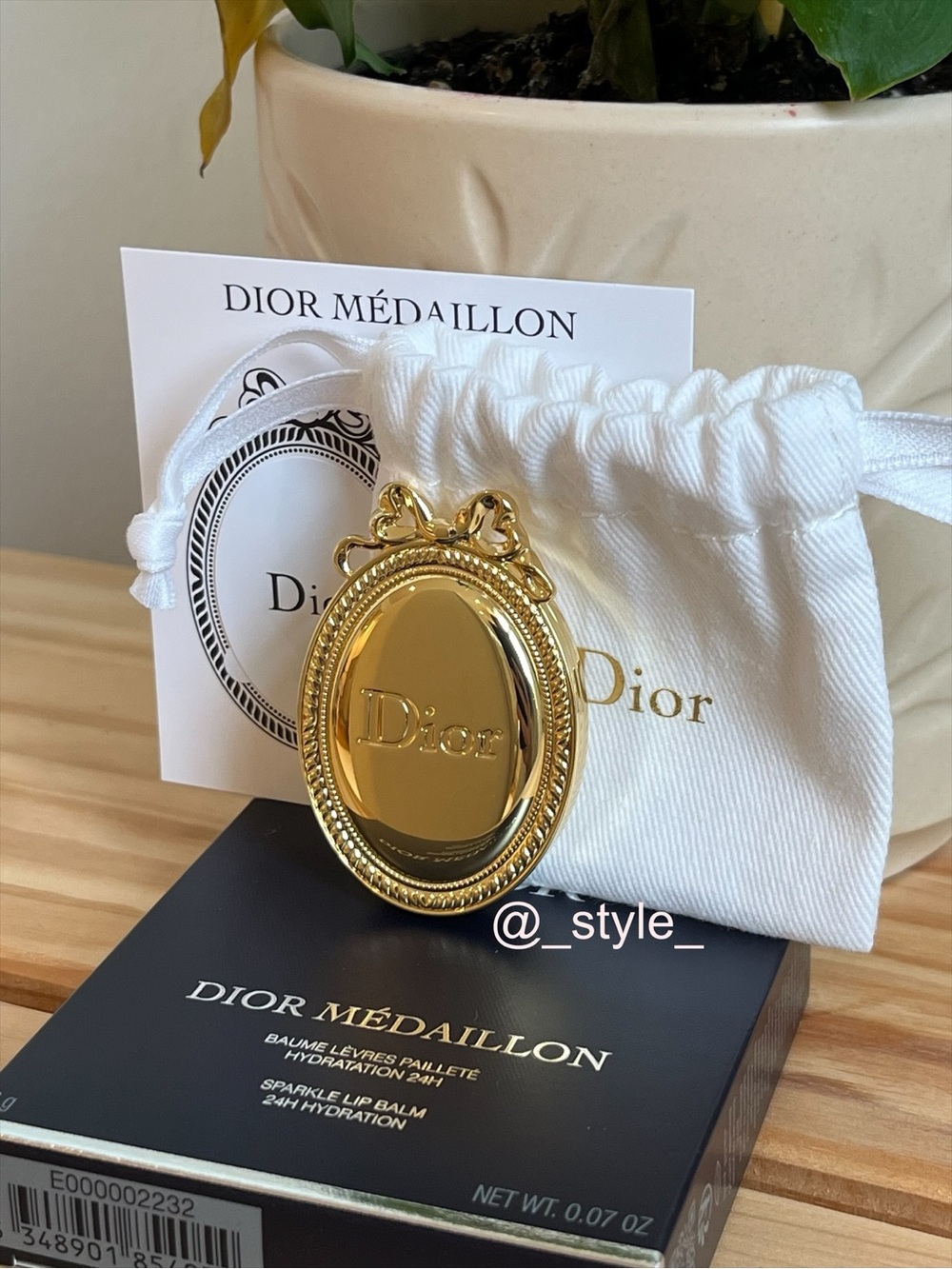 Dior Medallion Sparkle Lip Balm